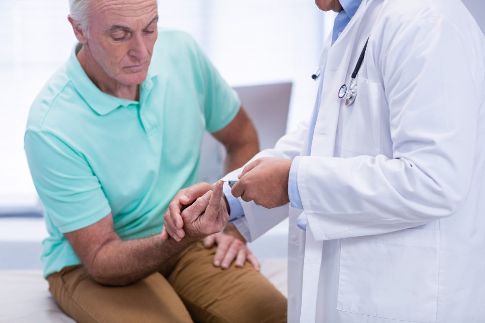 doctor testing patient on diabetes